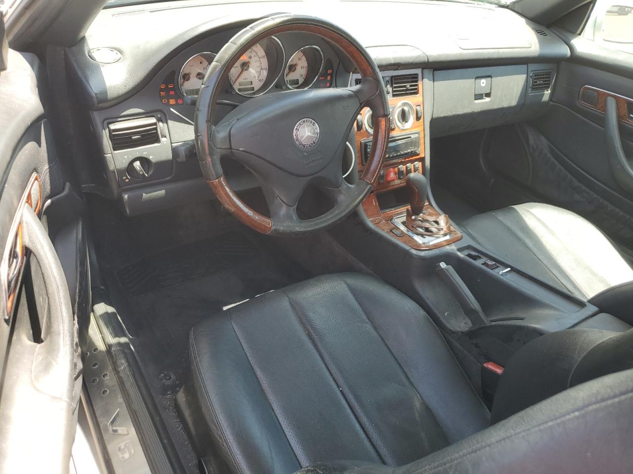2001 Mercedes-Benz Slk 320 VIN: WDBKK65F51F203479 Lot: 61229445