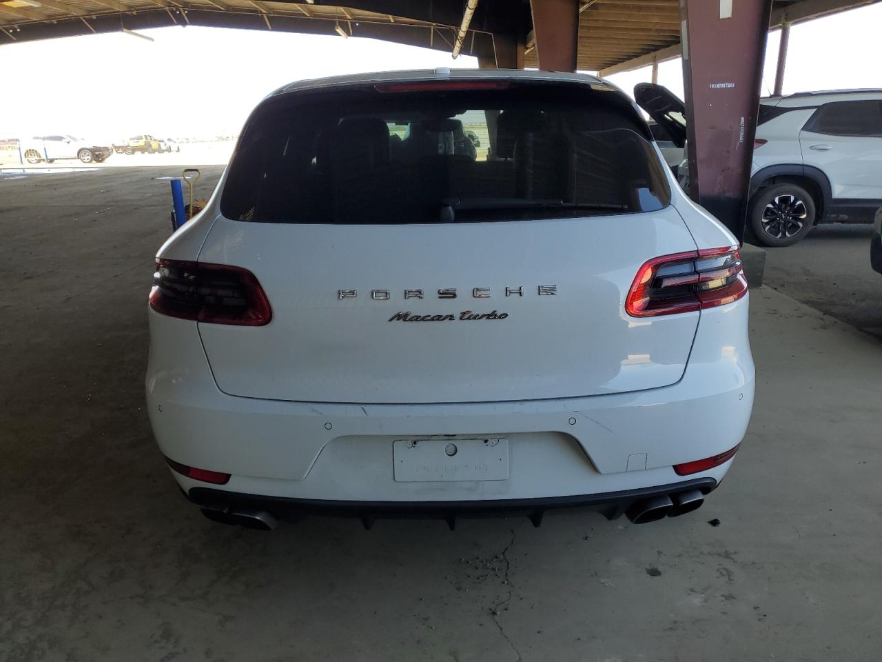 2016 Porsche Macan Turbo VIN: WP1AF2A51GLB94537 Lot: 59845265