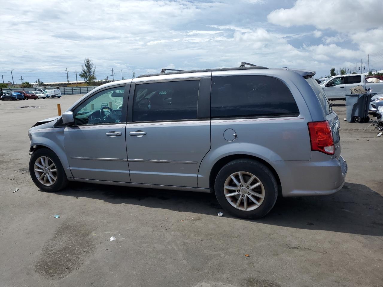 DODGE CARAVAN 2013 VIN 2C4RDGCG8DR771329 фото 2