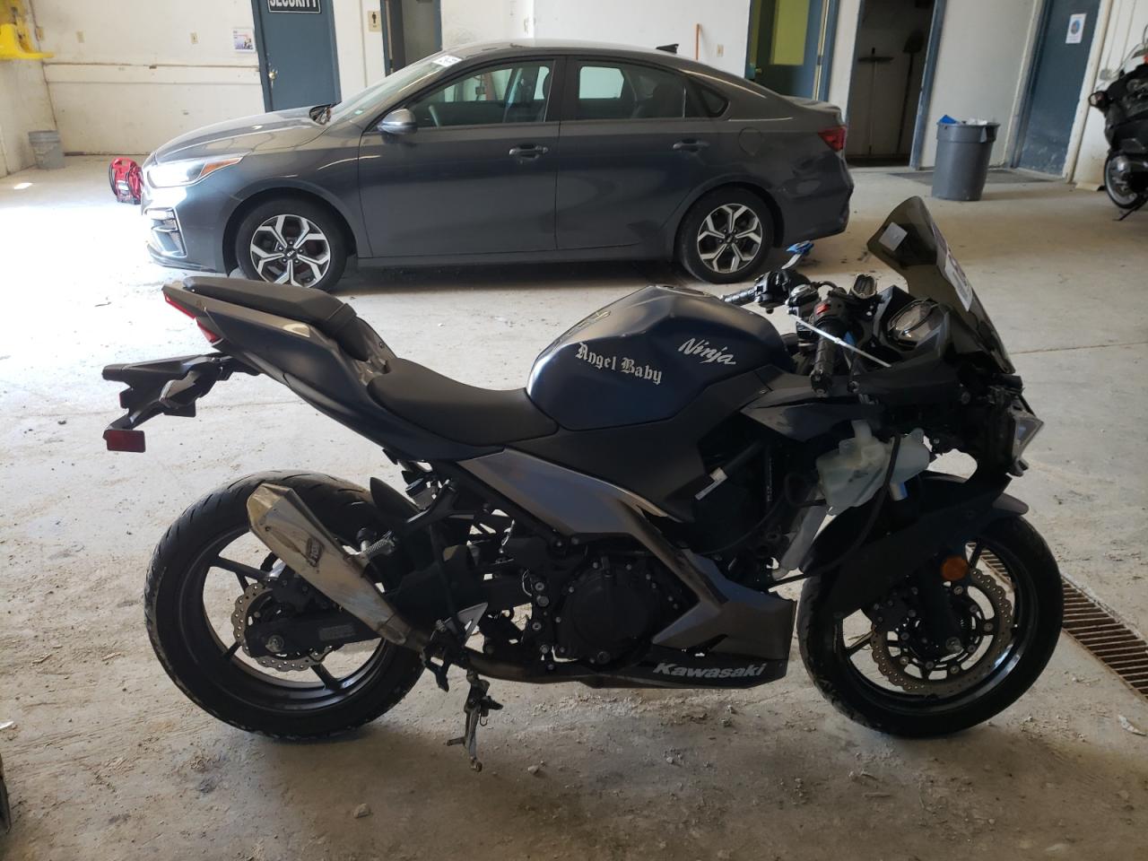 2022 Kawasaki Ex400