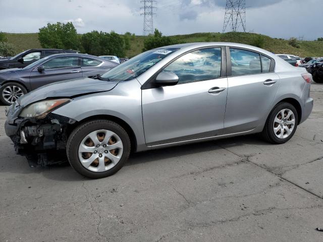  MAZDA 3 2013 Srebrny