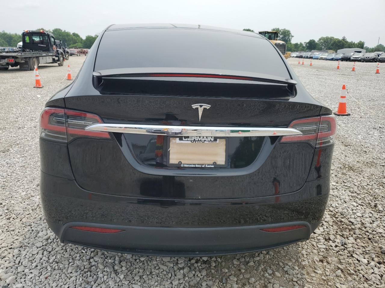 2017 Tesla Model X VIN: 5YJXCBE41HF052862 Lot: 61072485