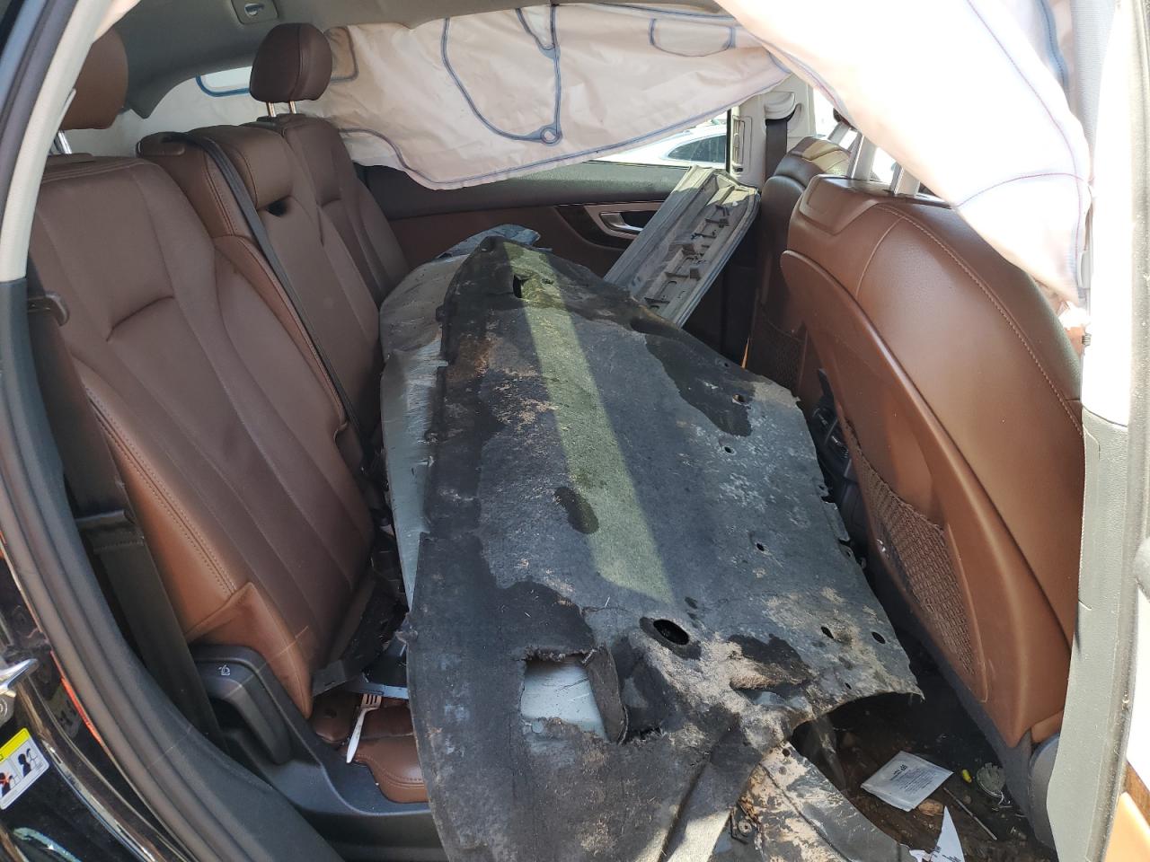 AUDI Q7 2018 VIN WA1LHAF74JD009644 фото 11