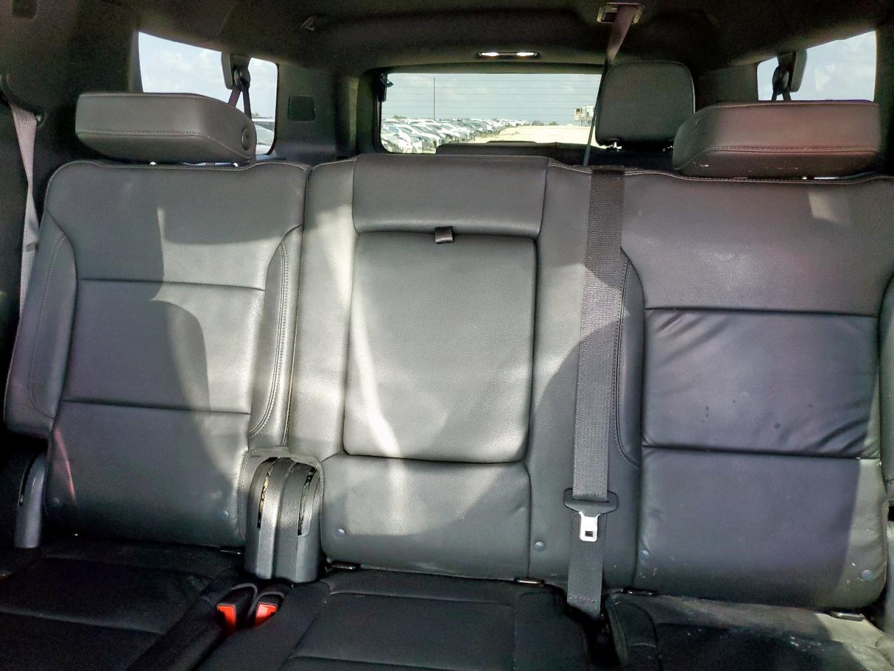 2022 Chevrolet Suburban K1500 Z71 VIN: 1GNSKDKD2NR270108 Lot: 61860055