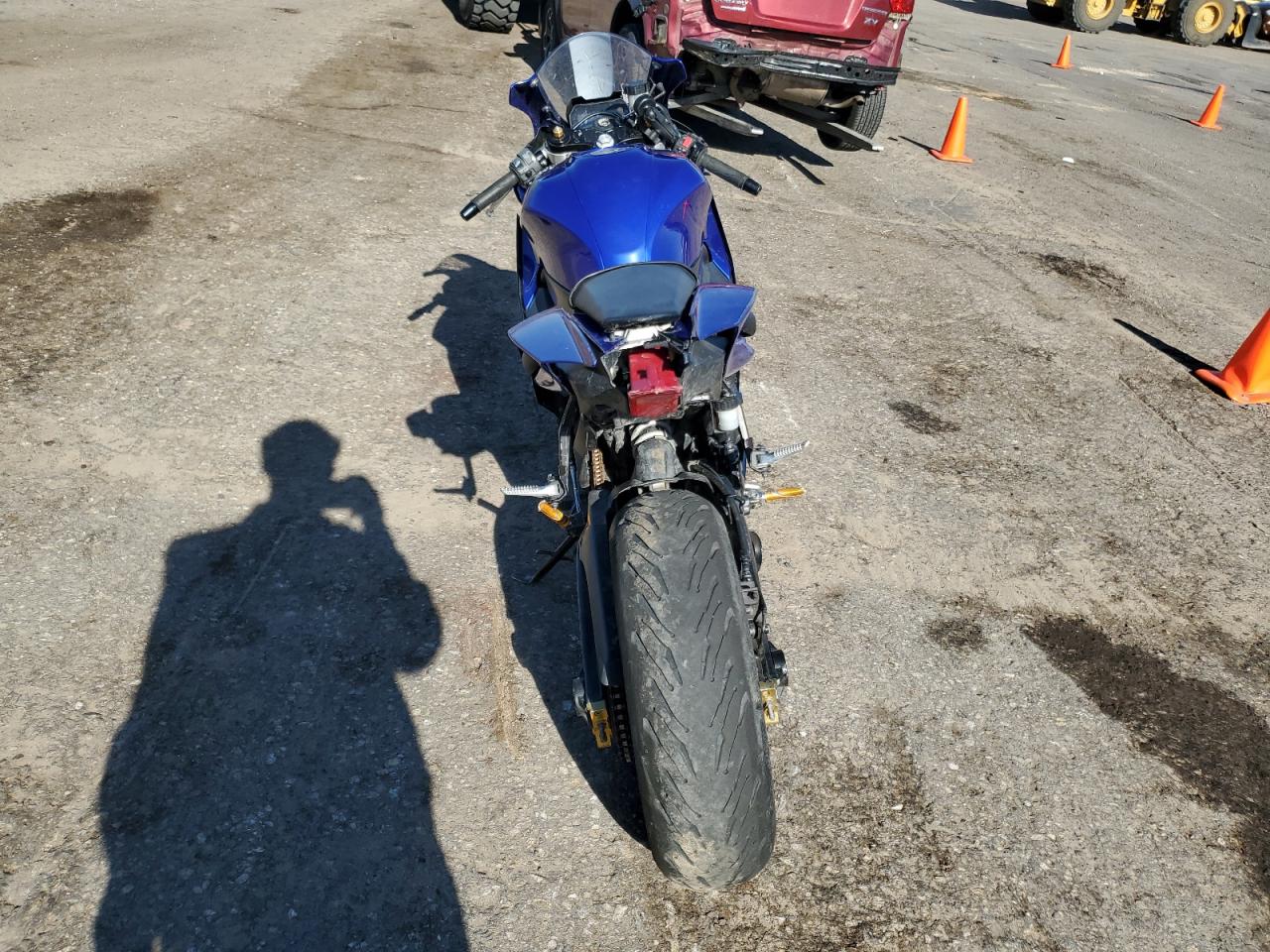 YAMAHA YZFR7 2022 VIN JYARM38E9NA000444 photo 4