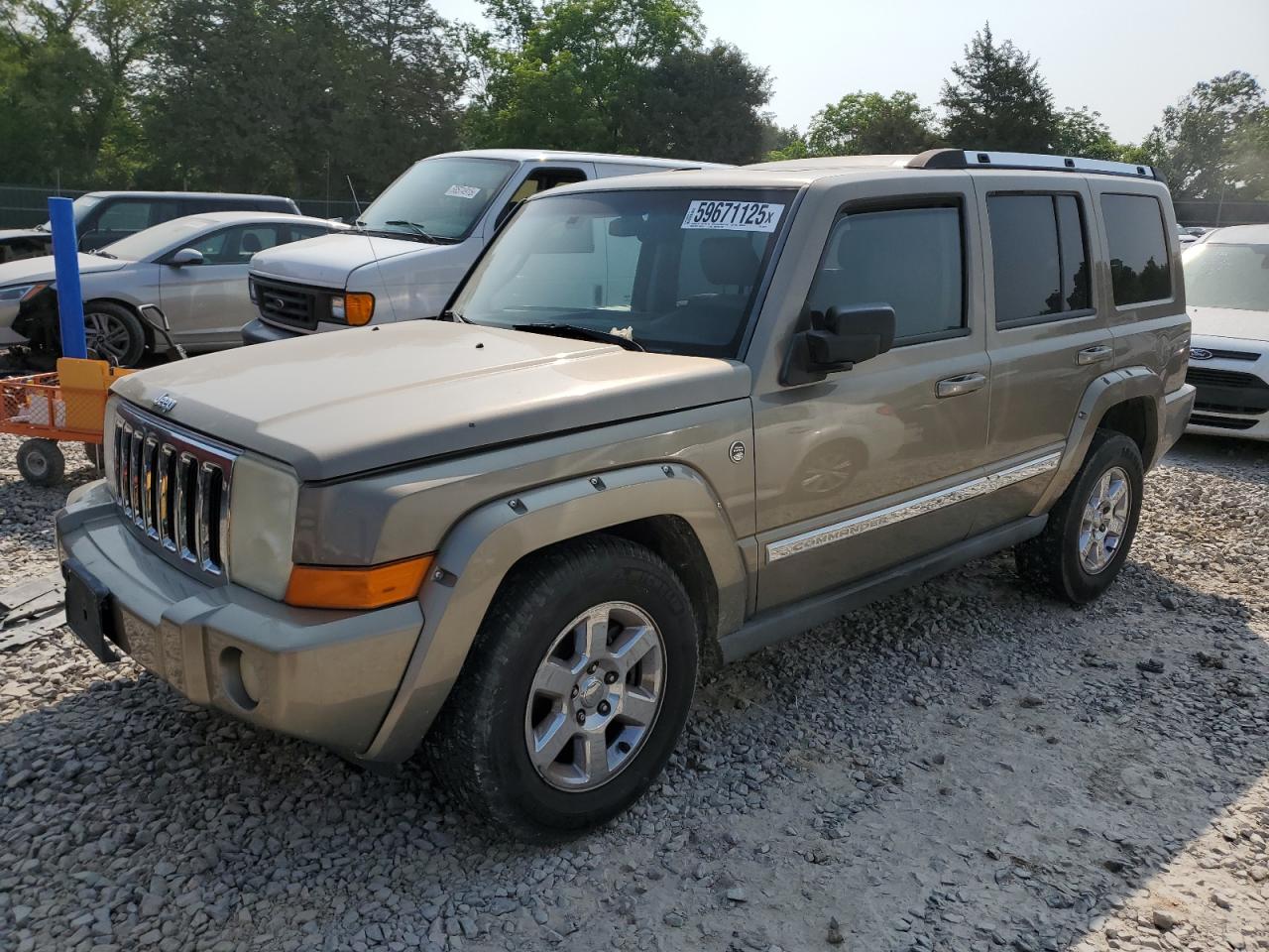 2006 Jeep Commander Limited zu verkaufen in Madisonville, TN - Side