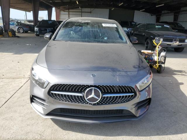  MERCEDES-BENZ A-CLASS 2019 Gray