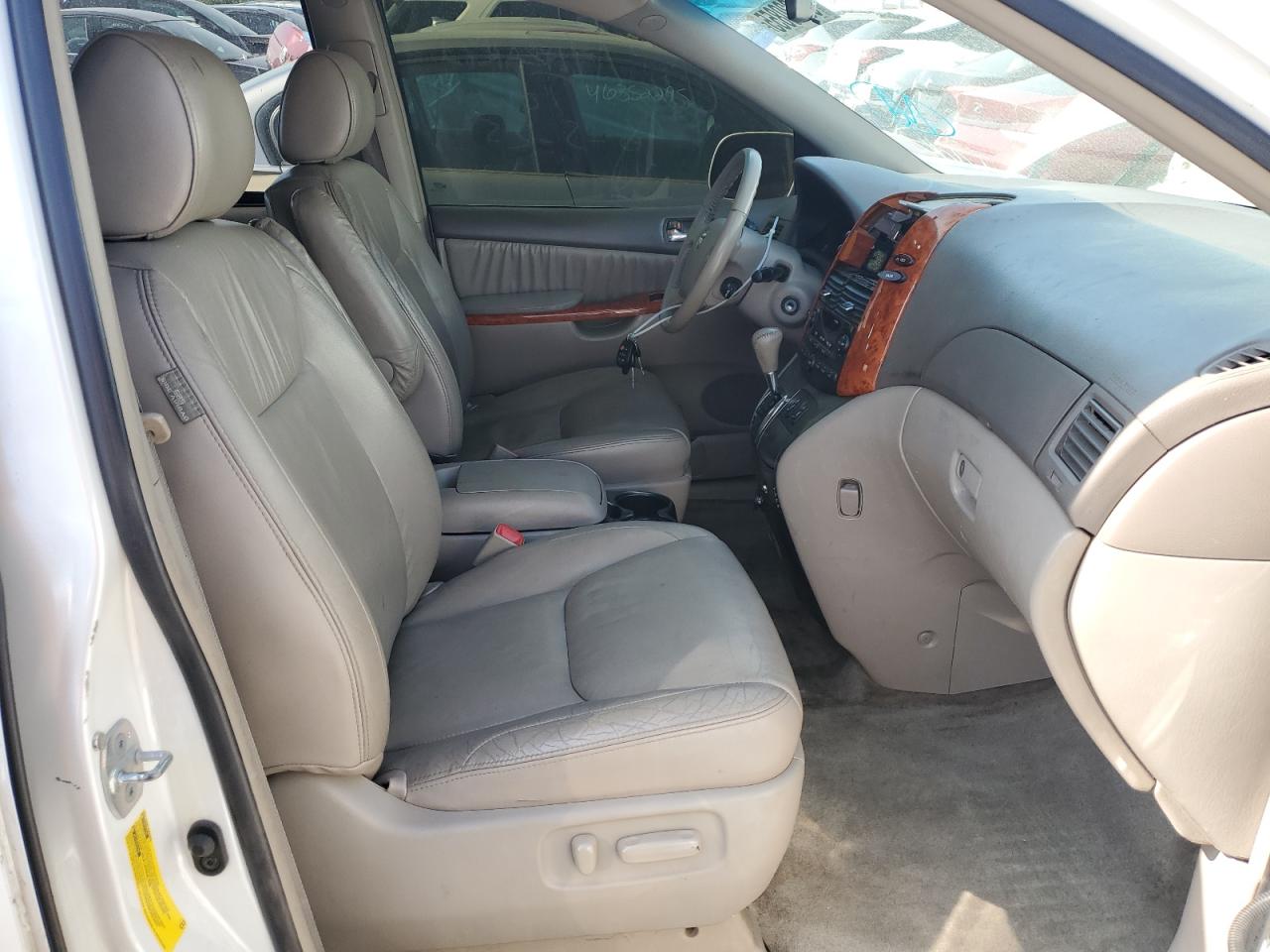 2008 Toyota Sienna Xle VIN: 5TDZK22C08S129563 Lot: 60230855