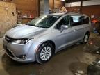 2018 Chrysler Pacifica Touring L na sprzedaż w Ebensburg, PA - Side