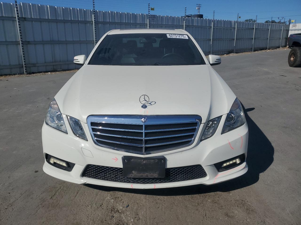 MERCEDES-BENZ E-CLASS 2011 VIN WDDHF5GB2BA504848 zdjęcie 5