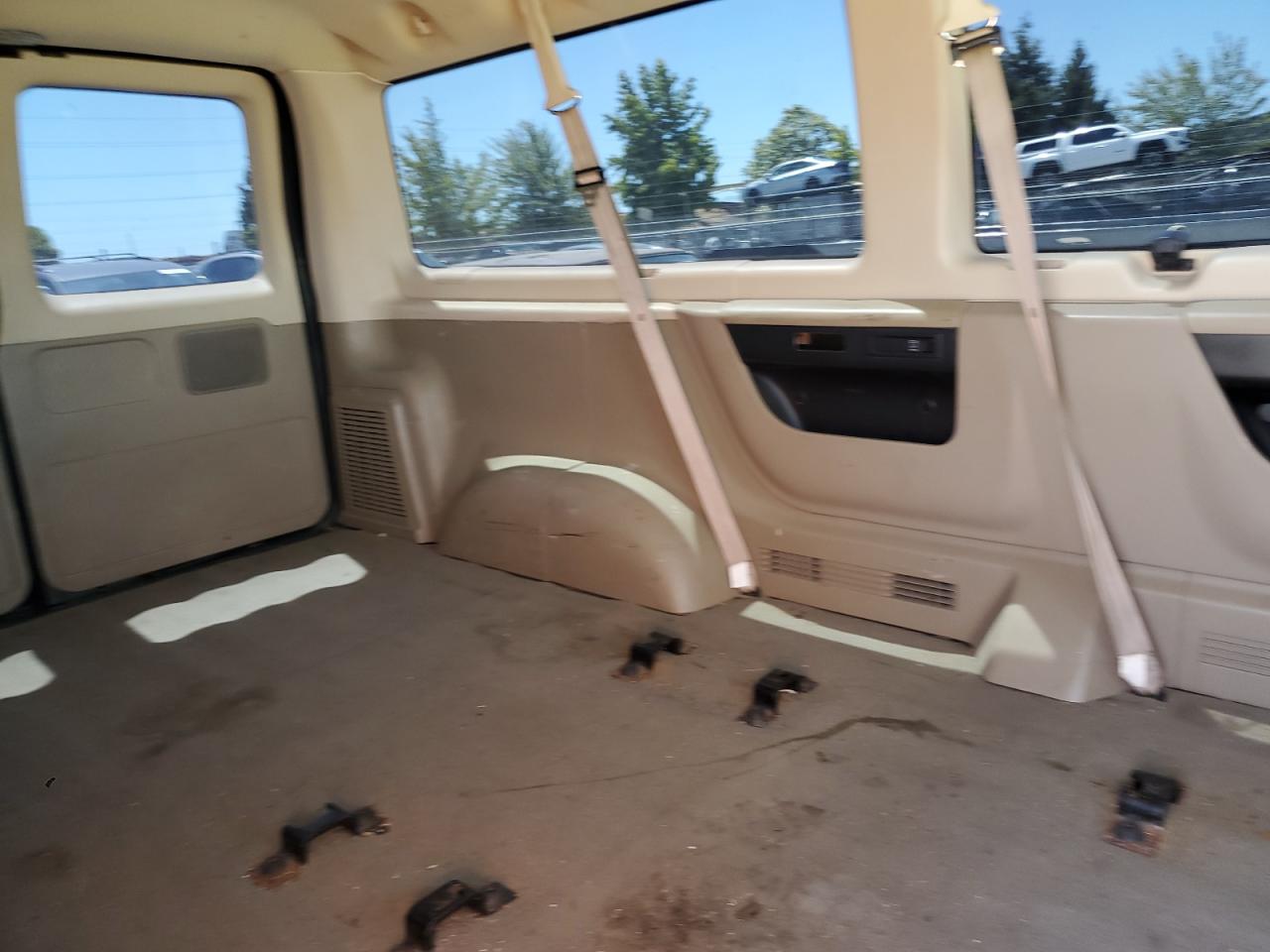 2005 Ford Econoline E150 Wagon VIN: 1FMRE11L55HB18914 Lot: 60142425