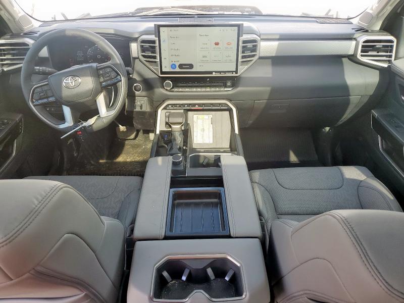  TOYOTA TUNDRA 2024 Biały