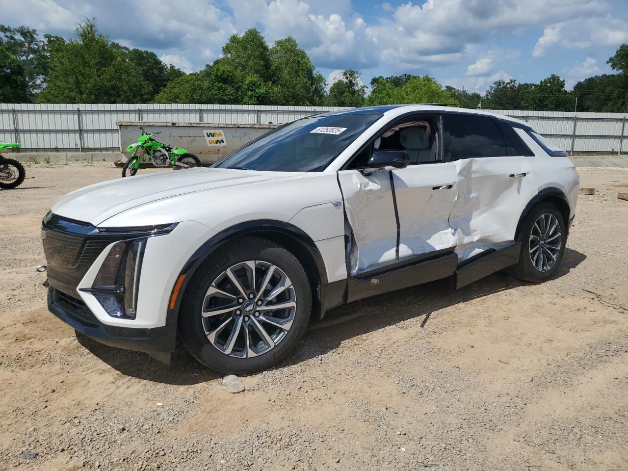 2024 Cadillac Lyriq Sport