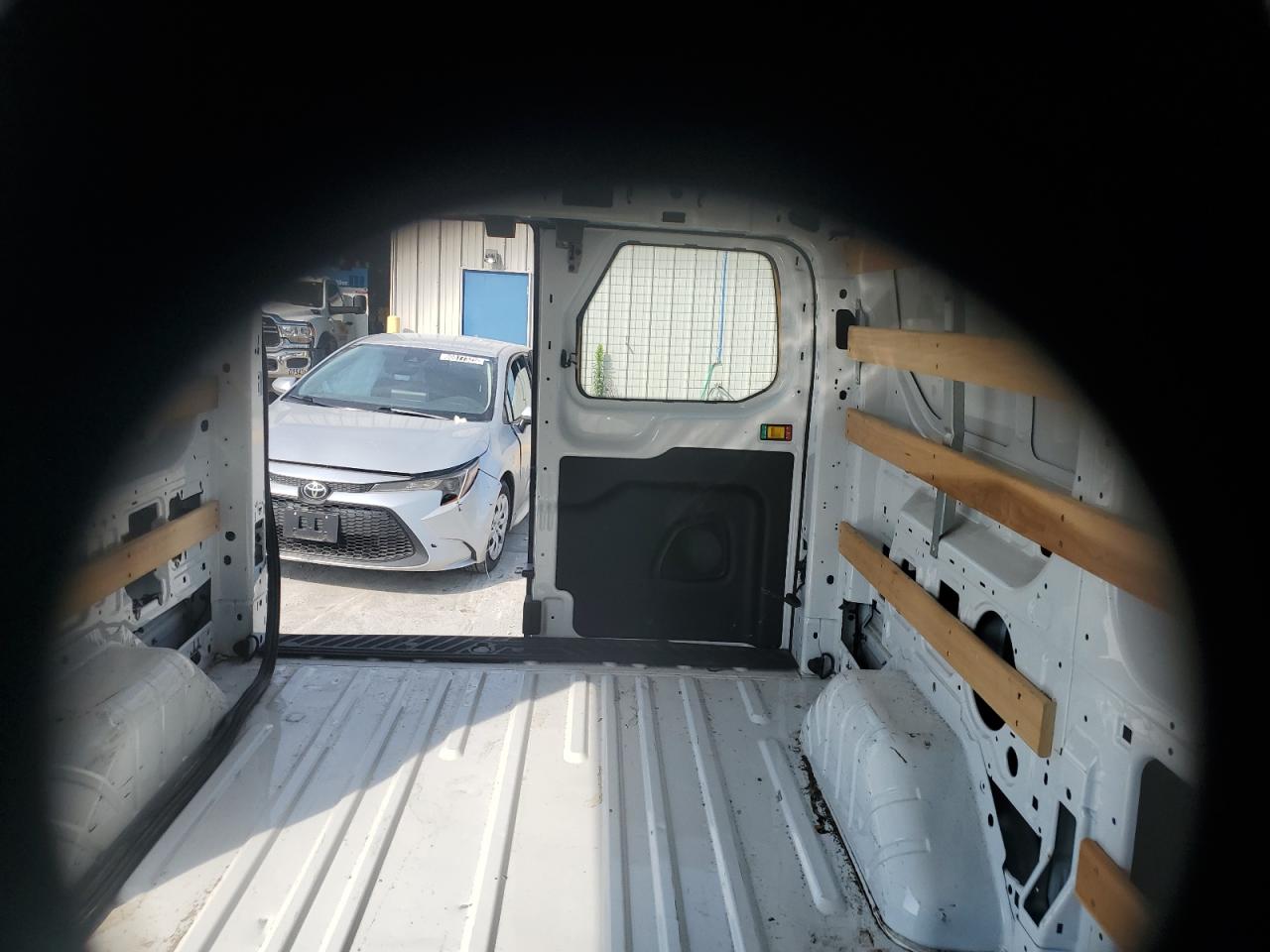 FORD TRANSIT 2023 VIN 1FTBR1Y86PKB57058 фото 10