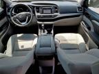 2014 Toyota Highlander Le for Sale in Haslet, TX - Front End