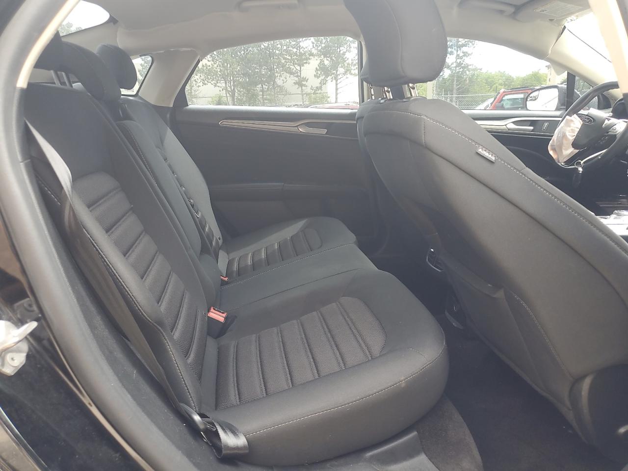 2018 Ford Fusion Se VIN: 3FA6P0HDXJR266422 Lot: 61991155
