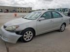 2005 Toyota Camry Le   for Sale in Wilmer, TX - Front End