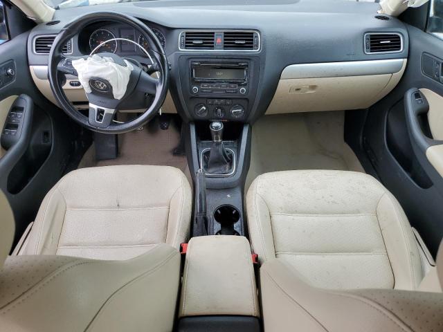 Sedans VOLKSWAGEN JETTA 2014 Black