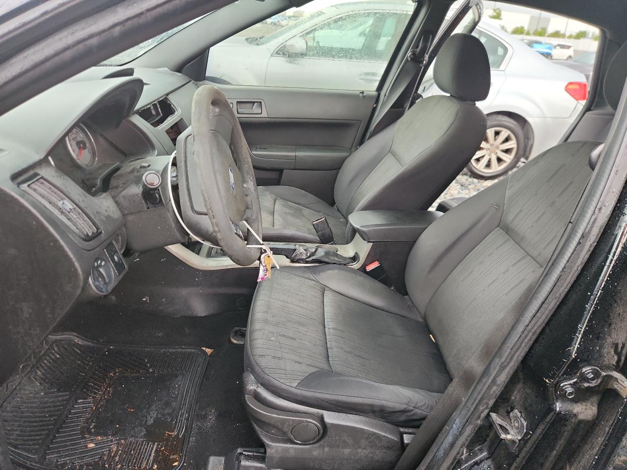 2011 Ford Focus Se VIN: 1FAHP3FN3BW199599 Lot: 62420175