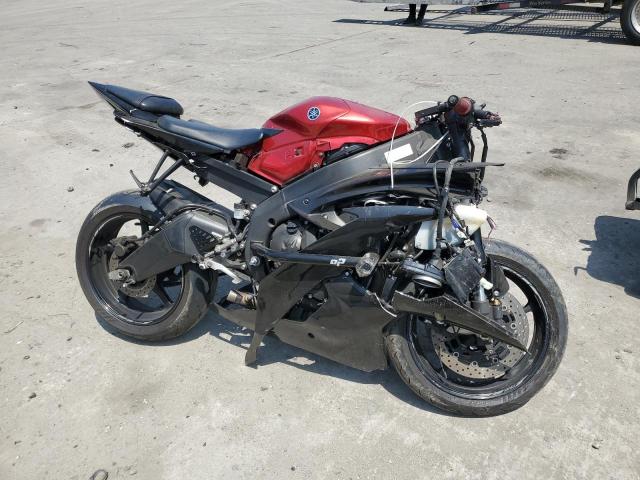  YAMAHA YZF600 2016 Красный