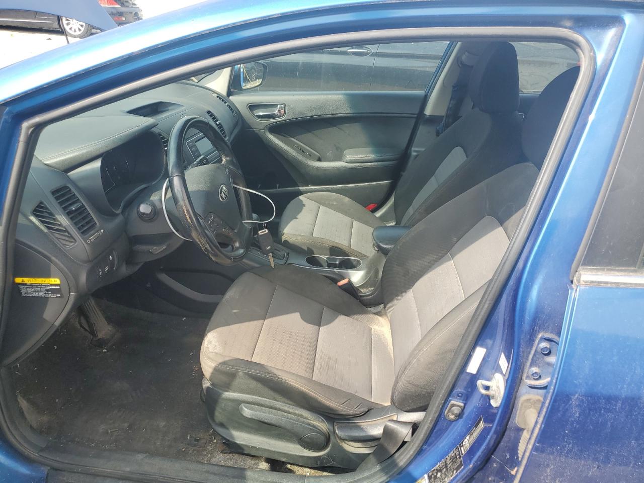 KIA FORTE 2015 VIN KNAFX5A86F5292186 фото 7