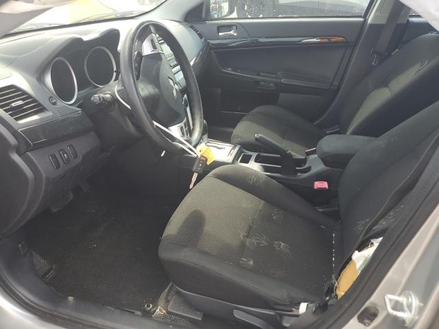 Sedans MITSUBISHI LANCER 2016 Srebrny