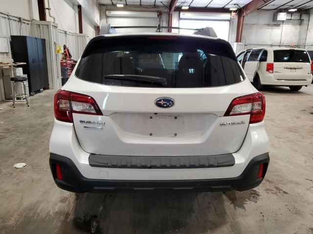  SUBARU OUTBACK 2019 Biały