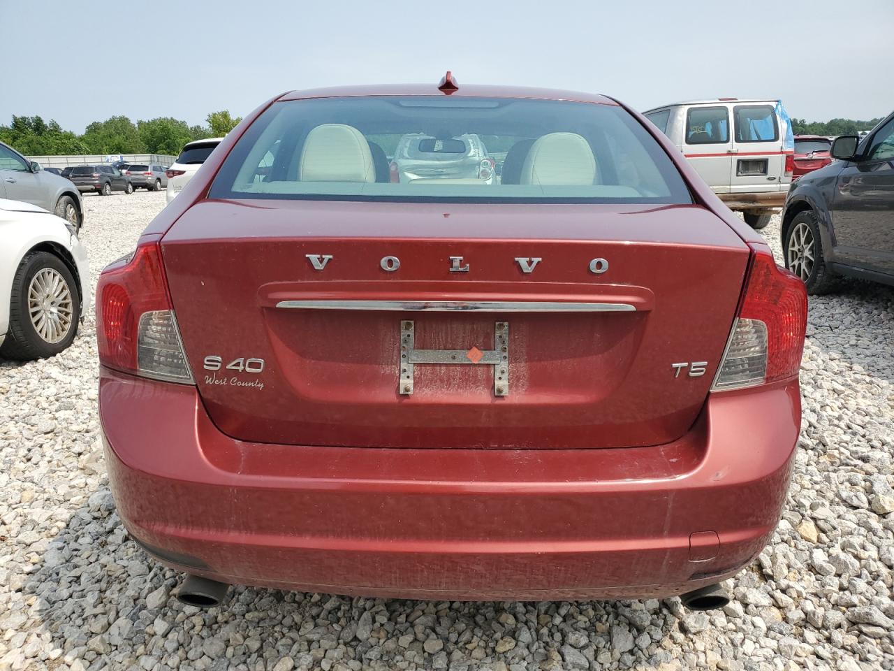2011 Volvo S40 T5 VIN: YV1672MS8B2546768 Lot: 60633205