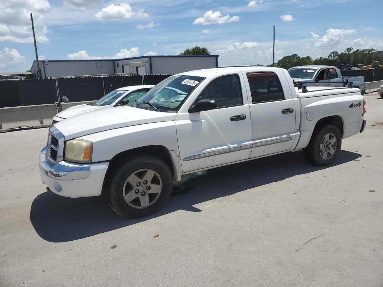 2005 Dodge Dakota Quad Laramie за продажба в Orlando, FL - Burn - Engine