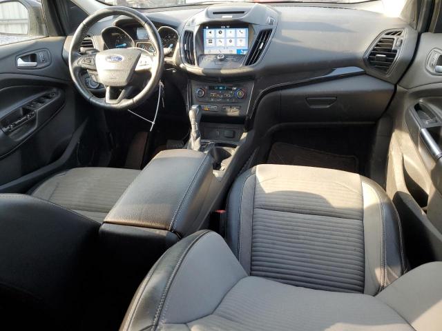  FORD ESCAPE 2017 Сріблястий