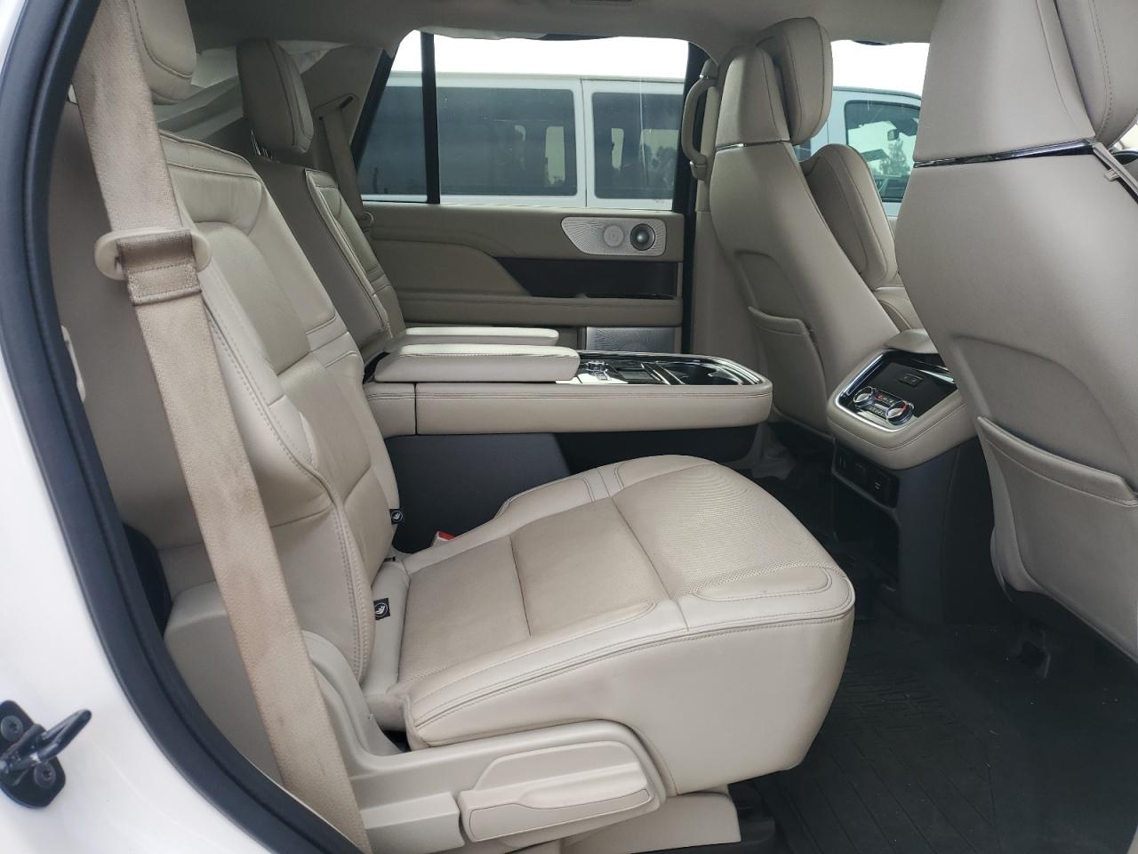 2018 Lincoln Navigator Reserve VIN: 5LMJJ2LT0JEL08625 Lot: 61692145