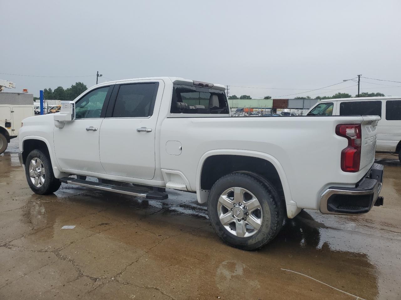 CHEVROLET ALL Models 2020 VIN 1GC4YPEY6LF188459 zdjęcie 2