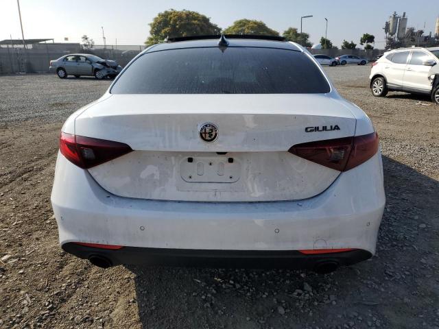  ALFA ROMEO GIULIA 2019 Biały