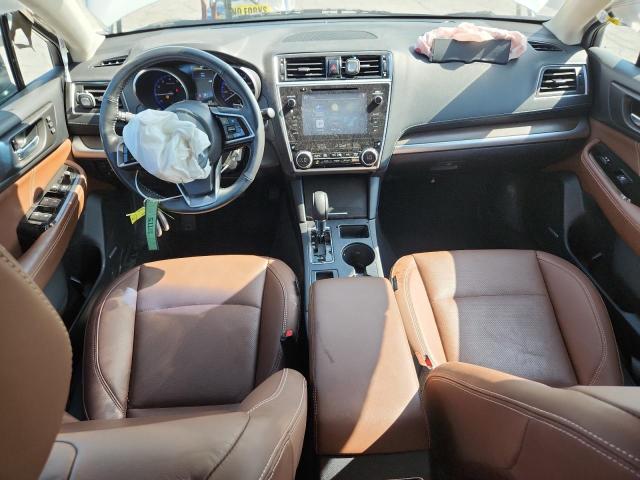  SUBARU OUTBACK 2018 Biały