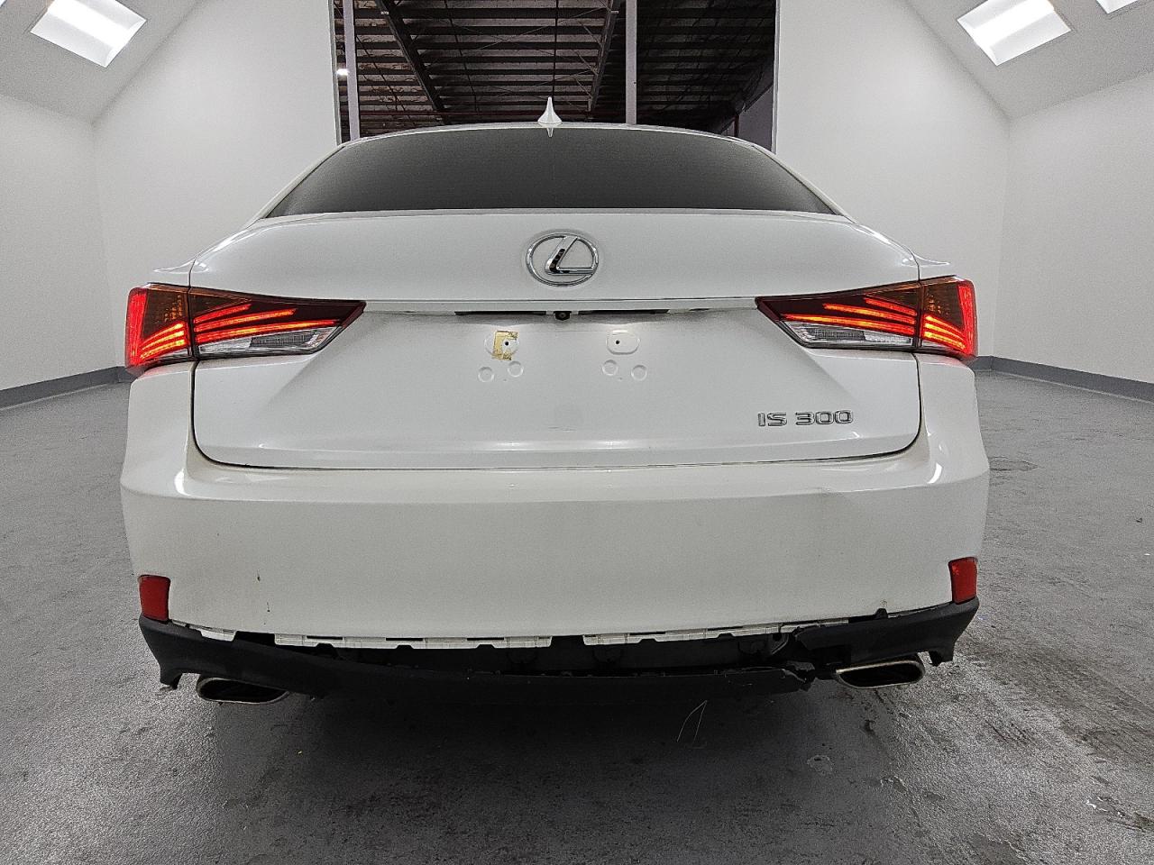 2019 Lexus Is 300 VIN: JTHBA1D24K5084786 Lot: 61334435