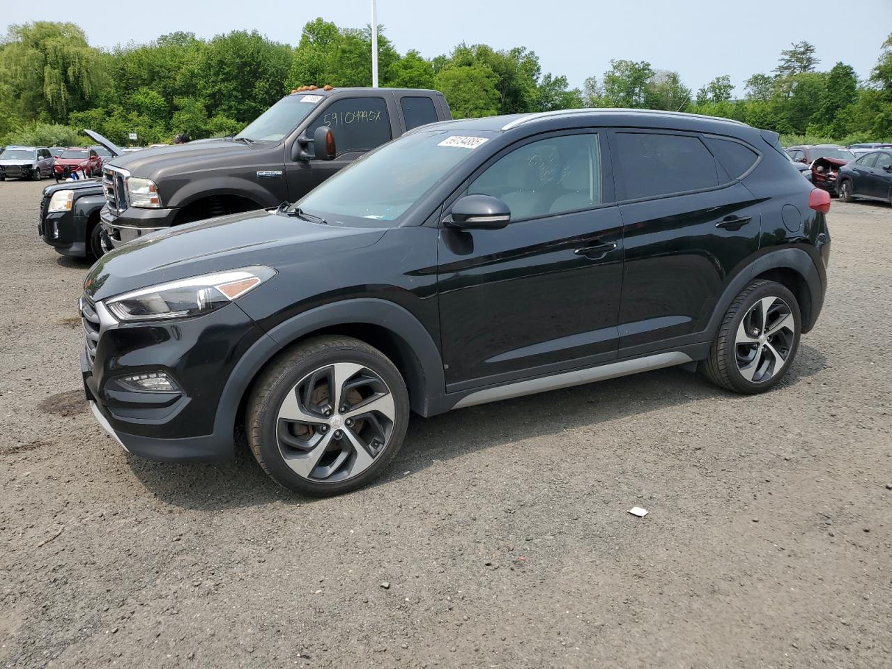 2017 Hyundai Tucson Limited for Sale in East Granby, CT - Minor Dent/Scratches