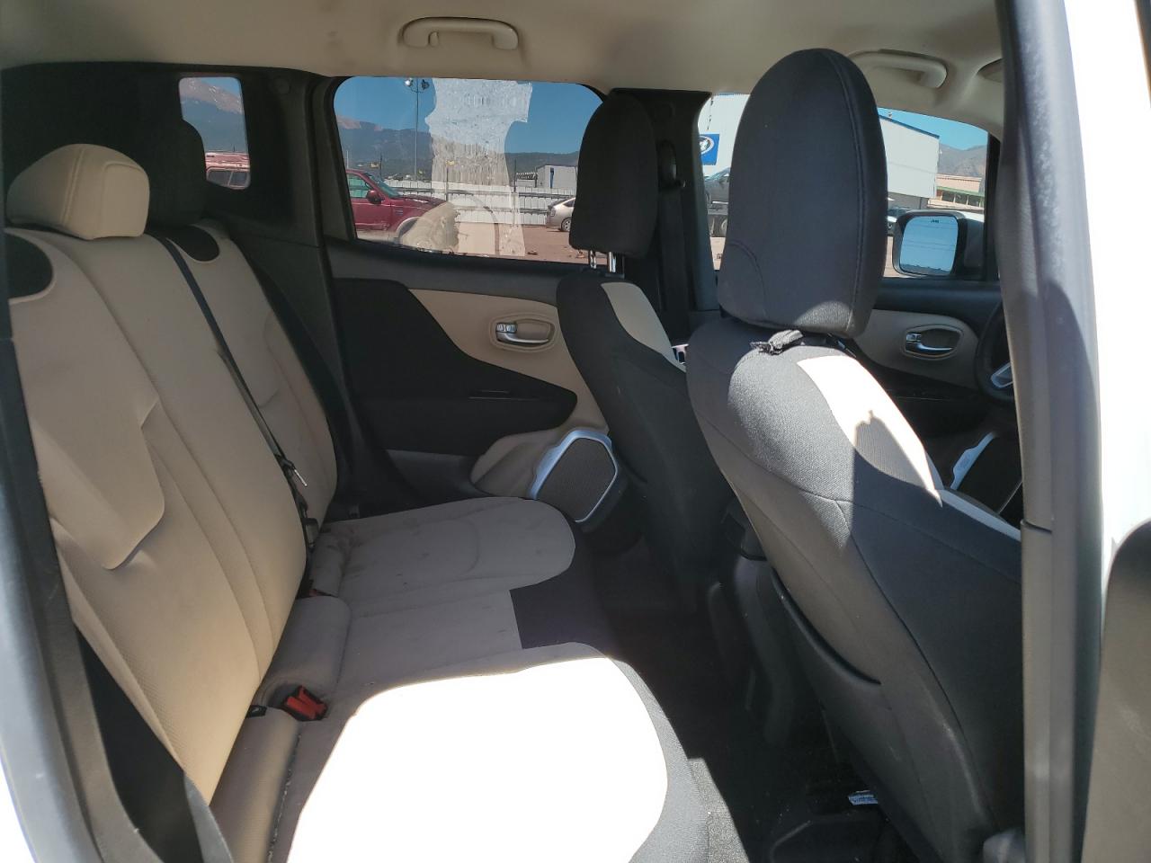 2015 Jeep Renegade Latitude VIN: ZACCJBBT0FPB72274 Lot: 60982175