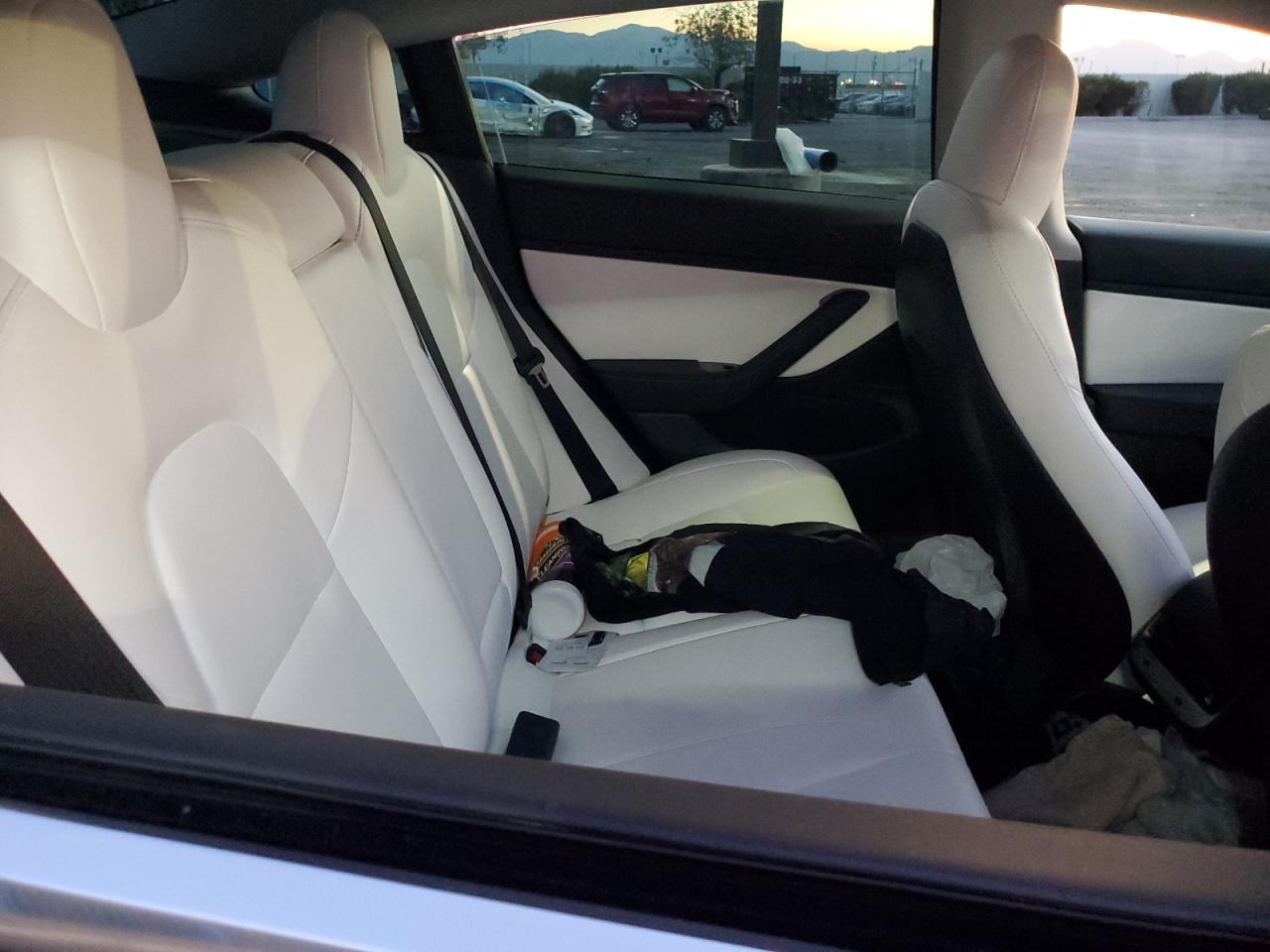 2019 Tesla Model 3 VIN: 5YJ3E1EA5KF302006 Lot: 63152965