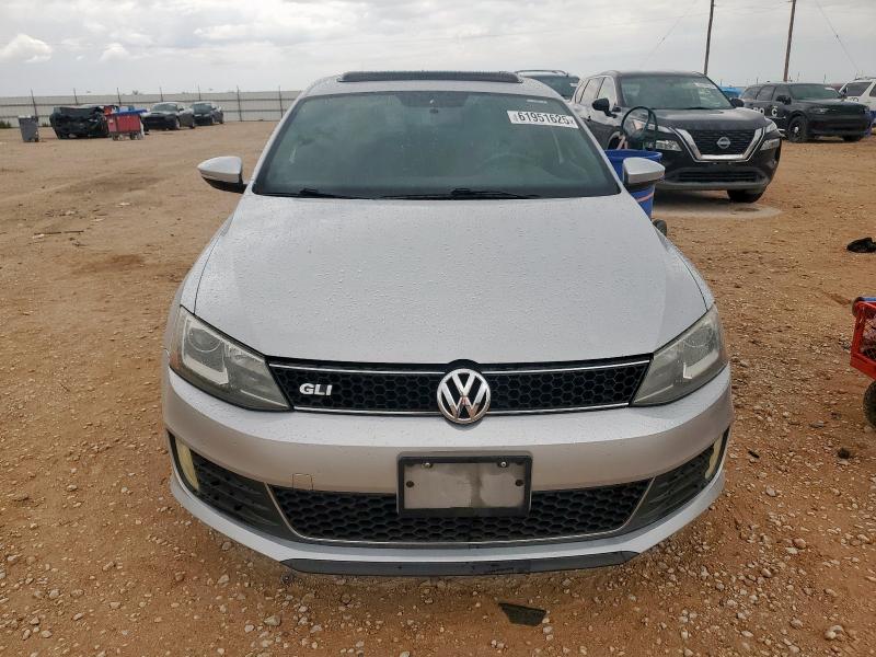  VOLKSWAGEN JETTA 2014 Srebrny