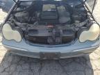 2004 Mercedes-Benz C 230K Sport Sedan იყიდება Colton-ში, CA - Minor Dent/Scratches