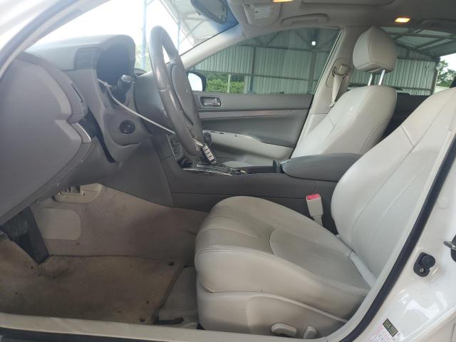  INFINITI G37 2013 White