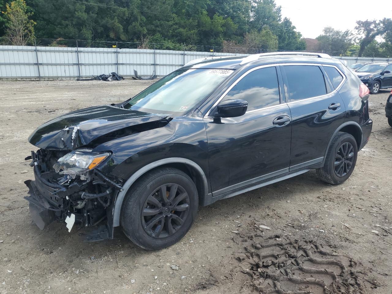2020 Nissan Rogue S продається в Hampton, VA - Front End