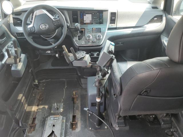 Minivans TOYOTA SIENNA 2017 Szary