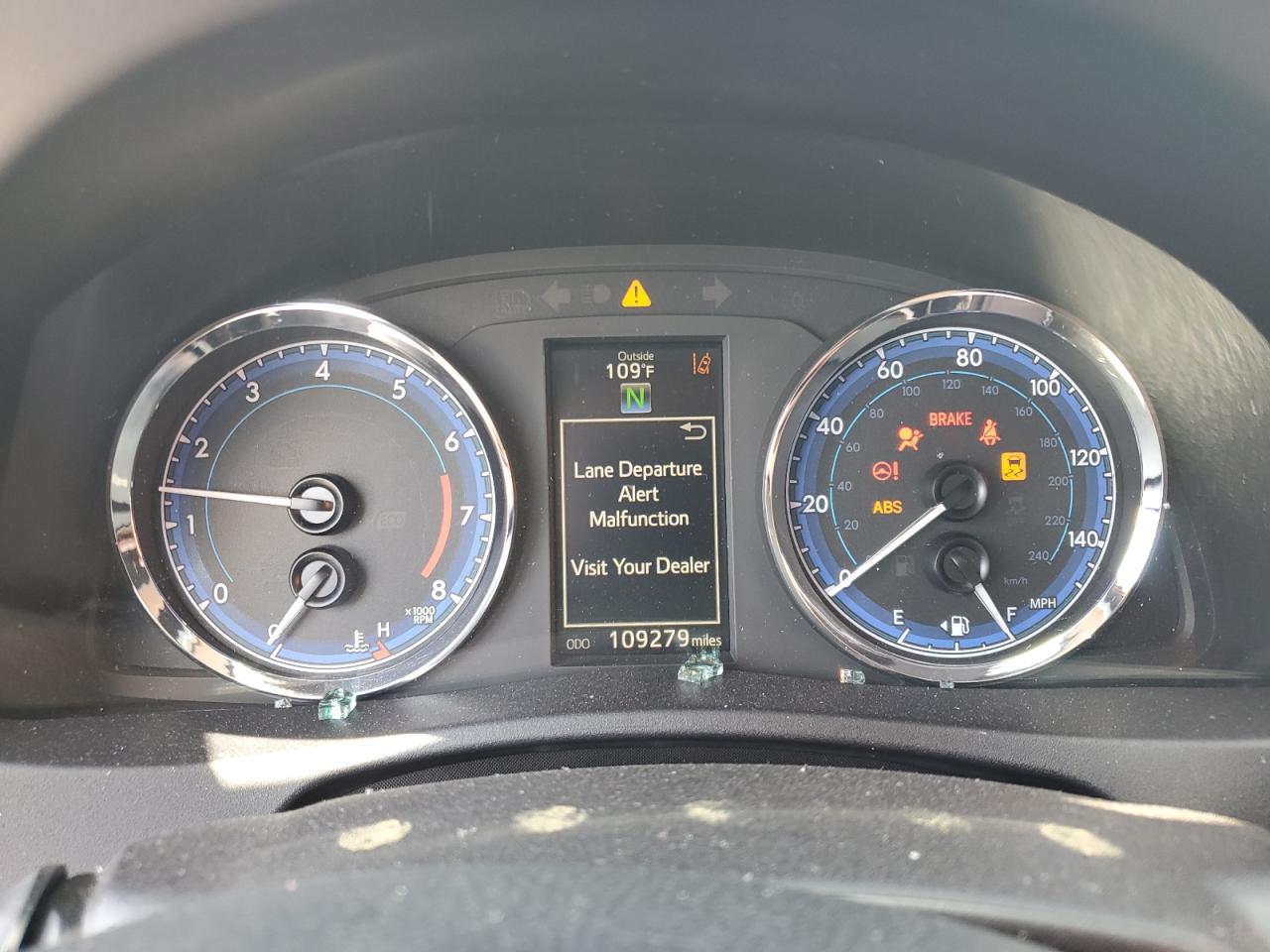 2t1burhexhc780074 2T1BURHEXHC780074 2017 Toyota Corolla L