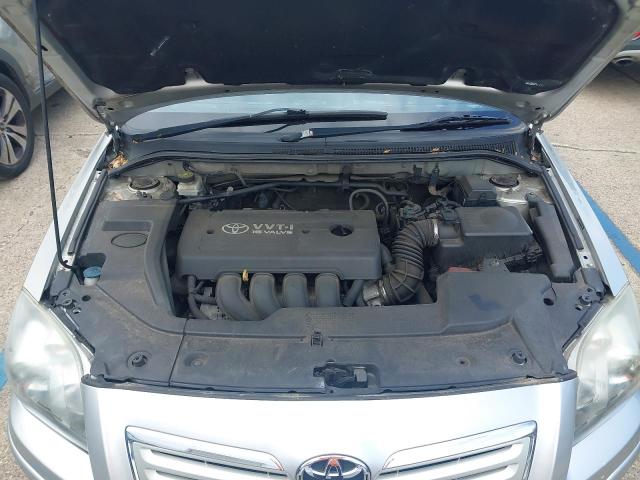 2006 TOYOTA AVENSIS T3