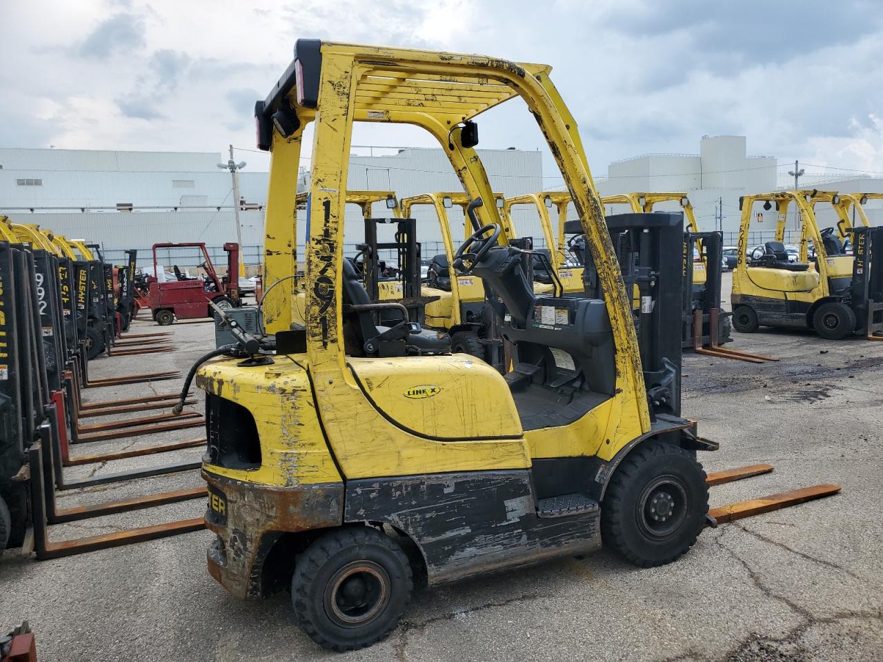 HYST FORKLIFT 2017 VIN G001V02385R фото 4