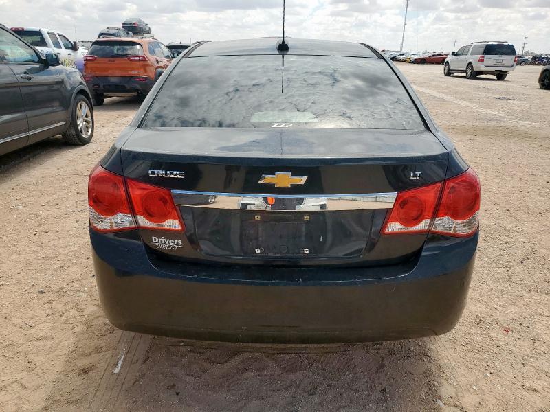 Sedans CHEVROLET CRUZE 2016 Czarny
