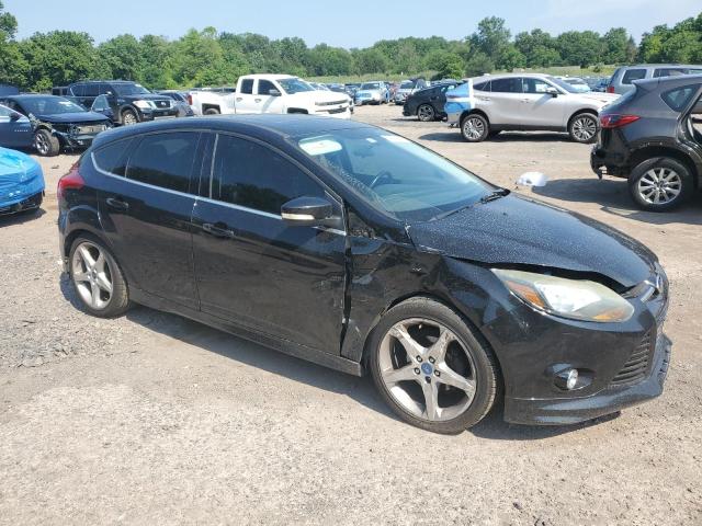  FORD FOCUS 2014 Черный
