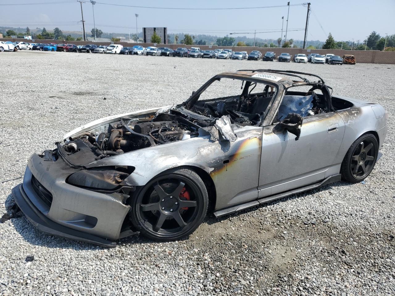 2001 Honda S2000 na sprzedaż w Mentone, CA - Burn