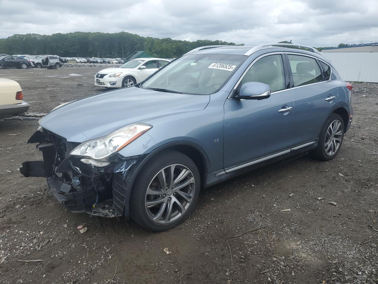 2017 Infiniti Qx50 for Sale in Assonet, MA - Front End